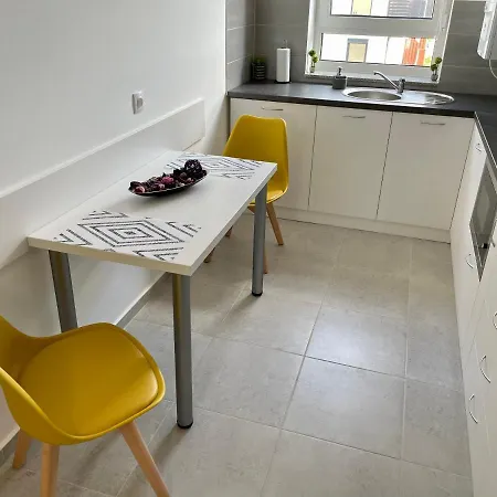 Apartment Vice-versa By Jules Studio