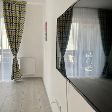 Apartment Vice-versa By Jules Studio *